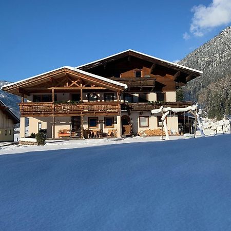 Apartment In Saalfelden Am Steinernen Meer Экстерьер фото