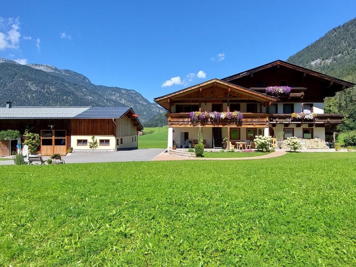 Apartment In Saalfelden Am Steinernen Meer Экстерьер фото